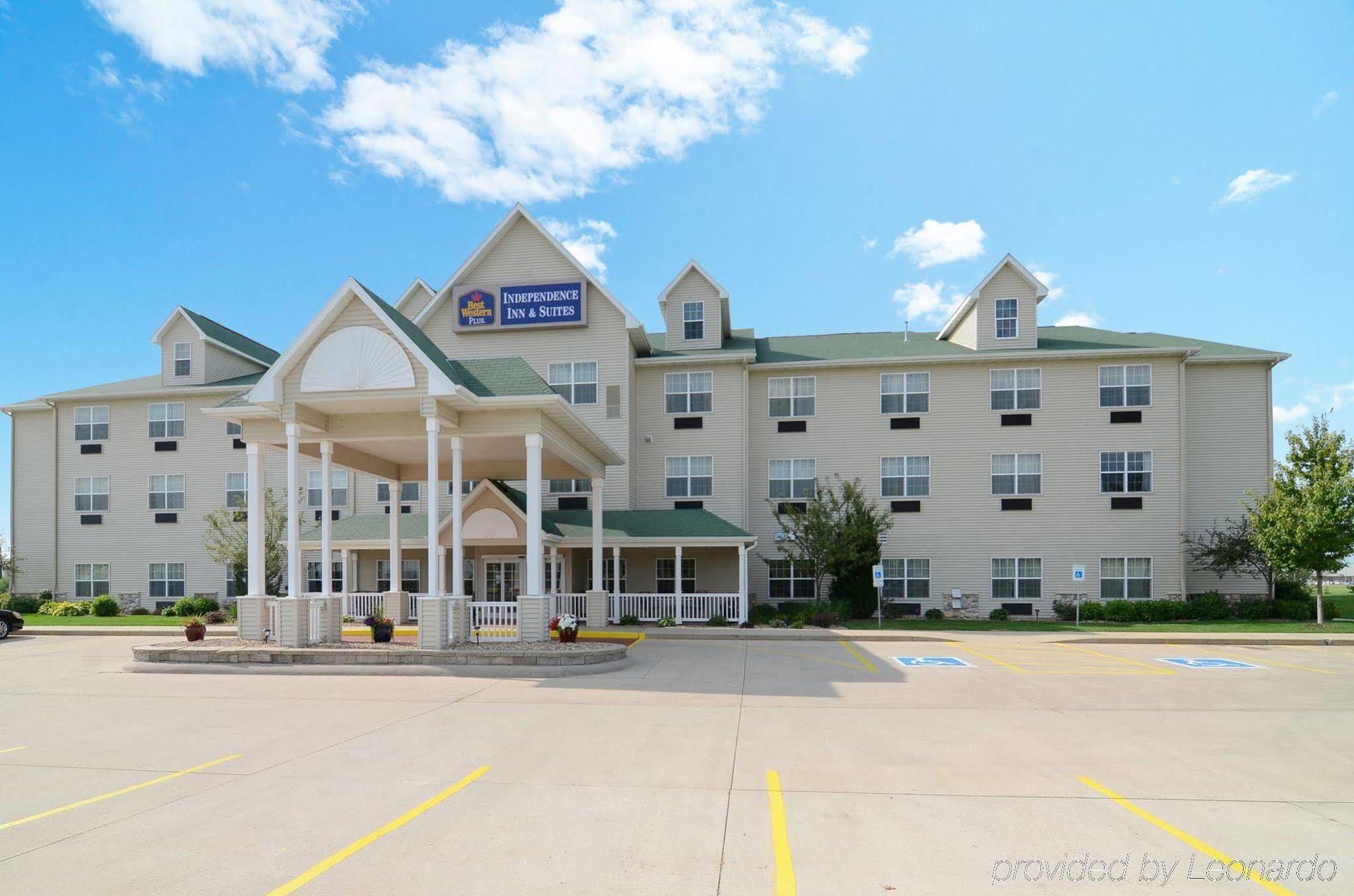 Comfort Inn & Suites Independence Exterior photo